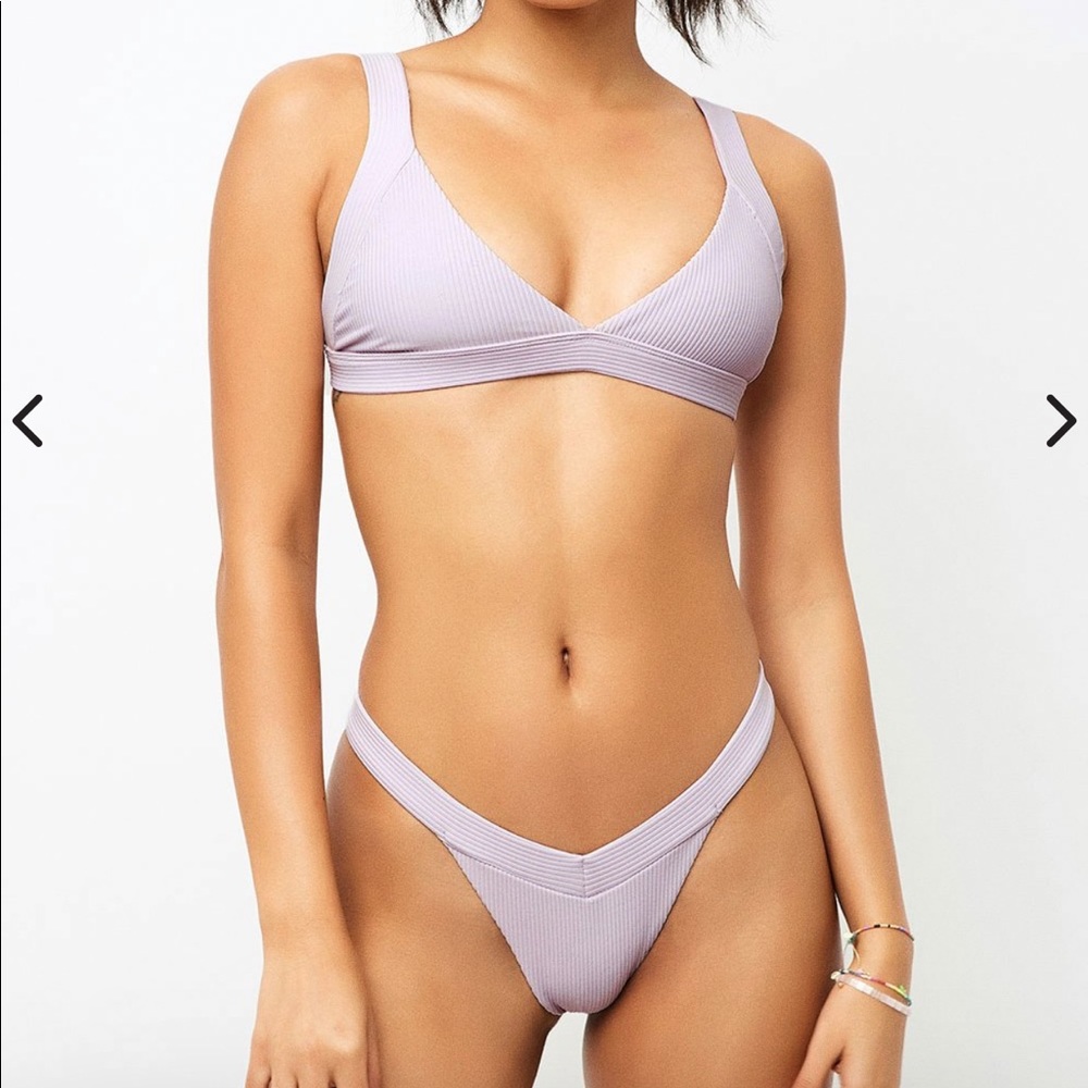 Frankies bikinis Georgia Bikini top in Orchid